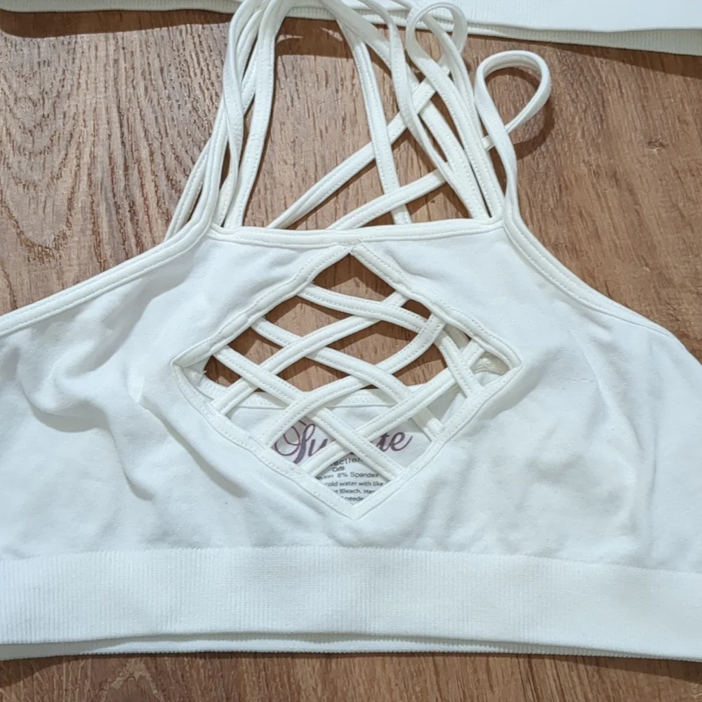Luzette Collection bralette size 0/S,92%nylon,8%spandex